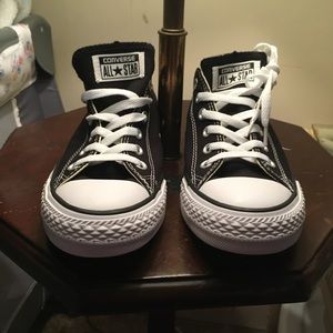 Brand New Womens Chuck Taylor Converse